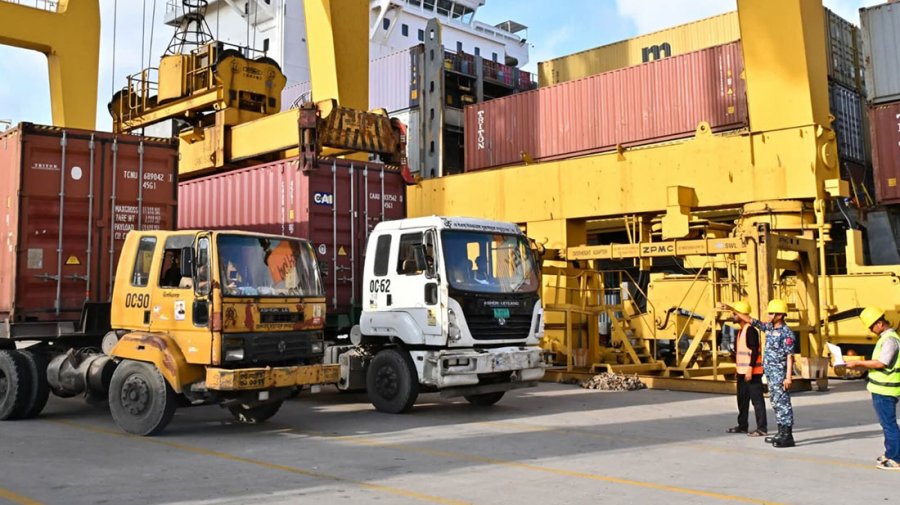 ৪০ বছর পর চট্টগ্রাম বন্দরে ট্যারিফ বেড়েছে, বাড়বে আমদানি-রফতানিতে